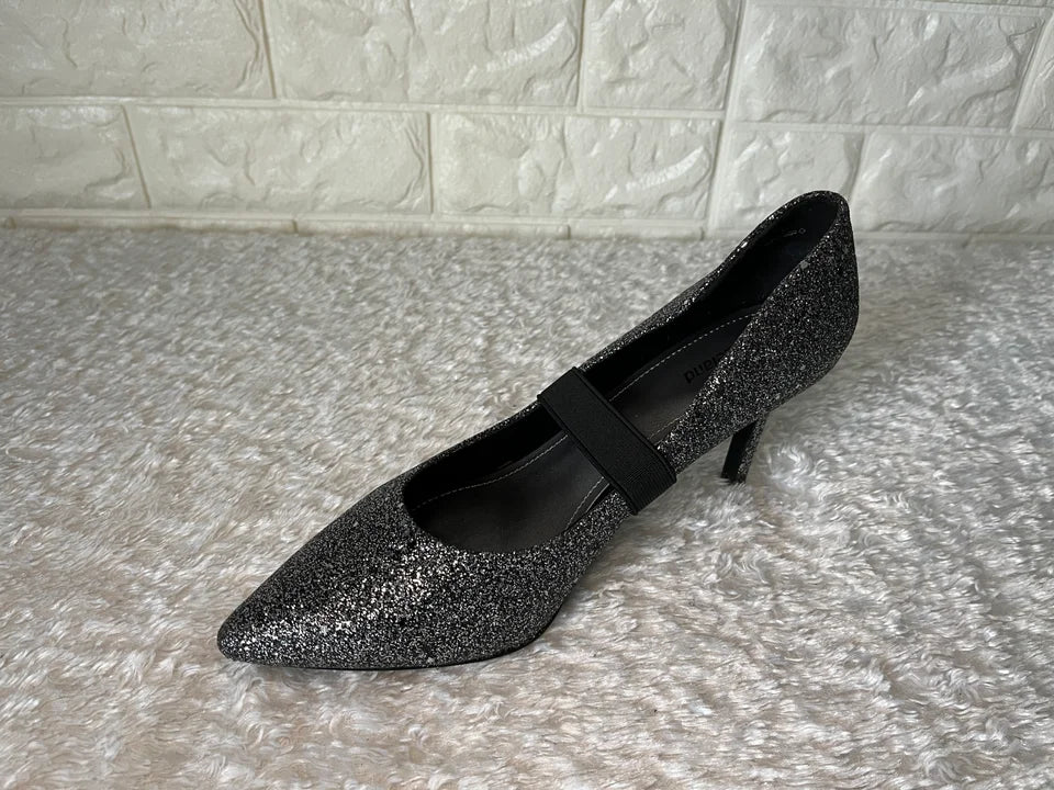 Elastic band for high heels