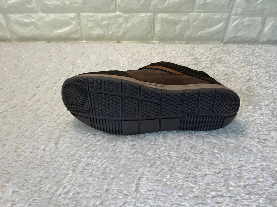Gefütterter Sneaker Easy Go - Rechts 41