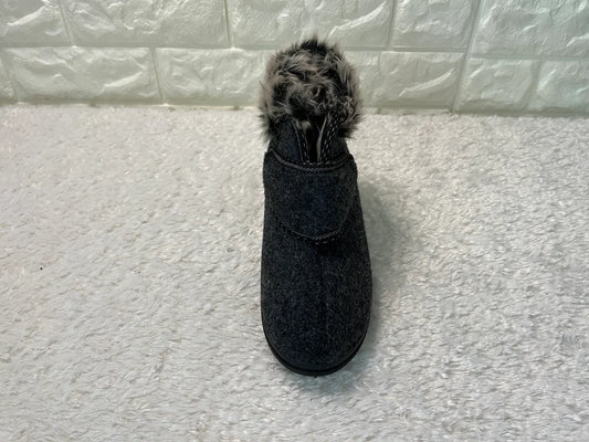 Stevige pantoffel - Links 37