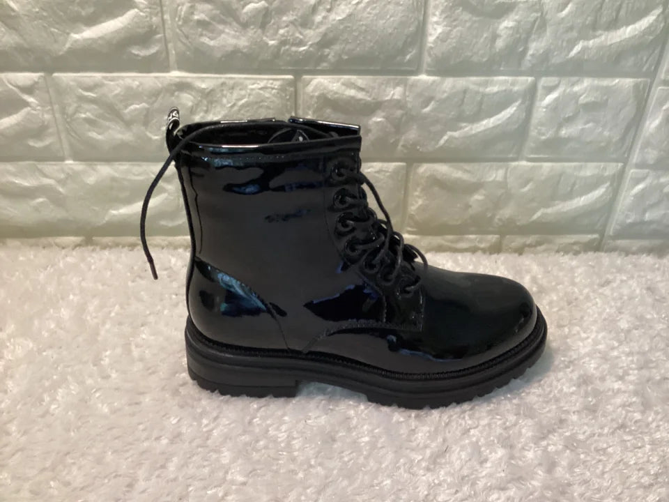 Lackleder - Rechts 37