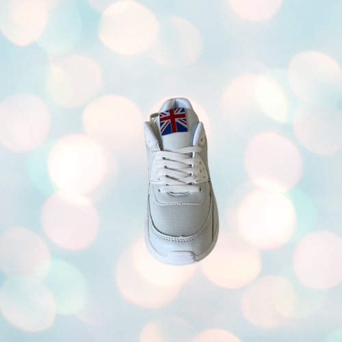 Weiße Turnschuhe