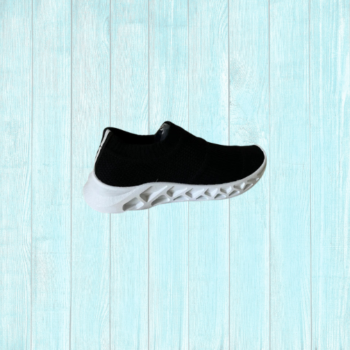 Schwarze Loafer mit weißer Sohle