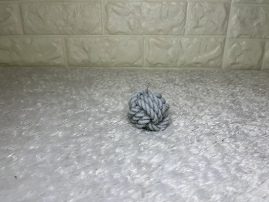 Kerze Knotty