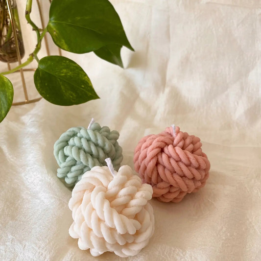 Kerze Knotty