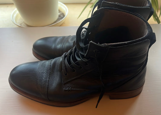 Herrenschuhe aus Leder - Größe 44