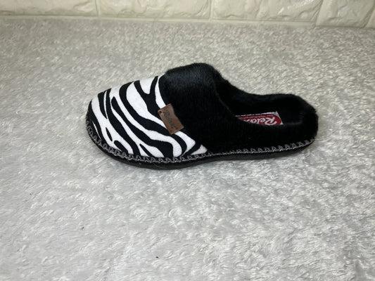 Eleganter Slipper - Links 37