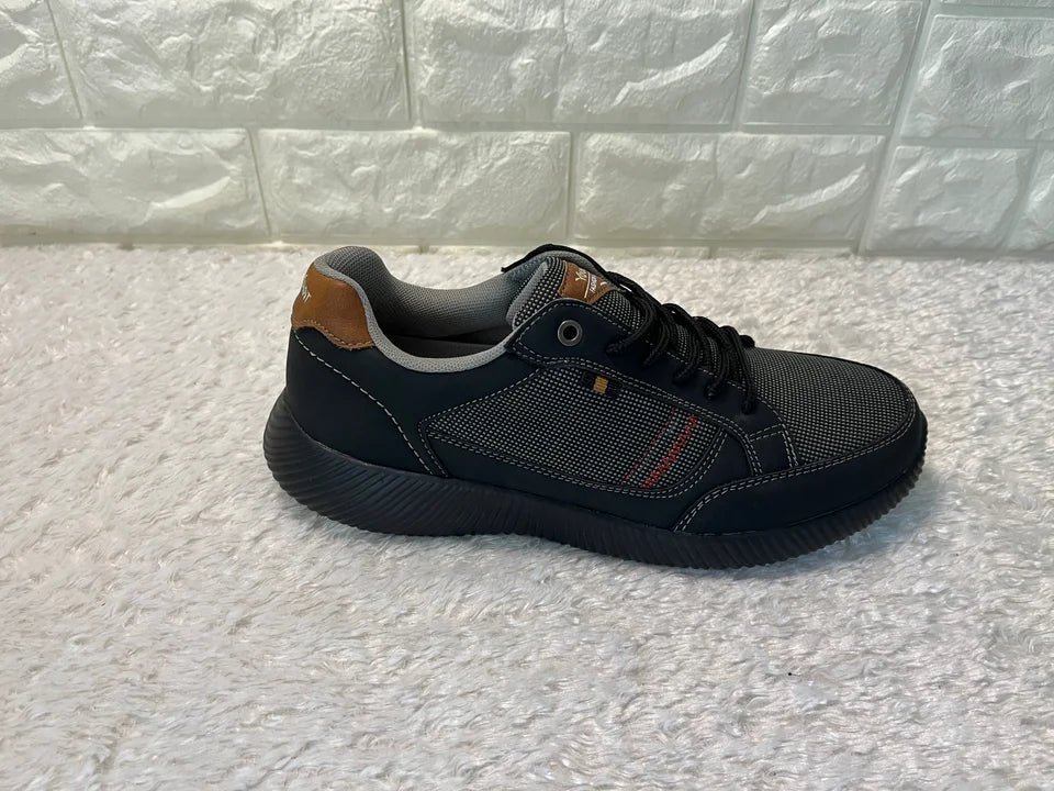 Sneaker Young Spirit - Rechts 41