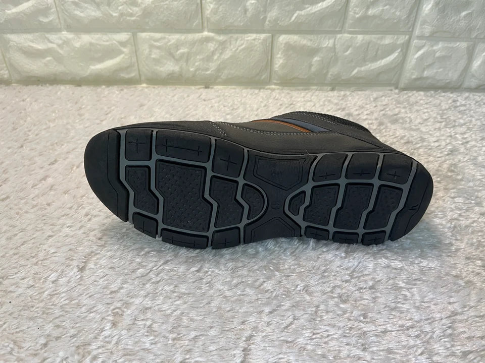Gefütterter Sneaker Easy Go - Rechts 41