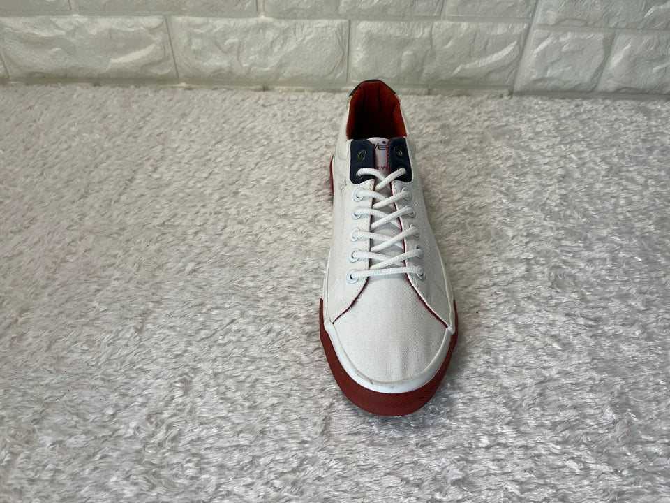 Sneaker im Bootsschuh-Modell - Links 41