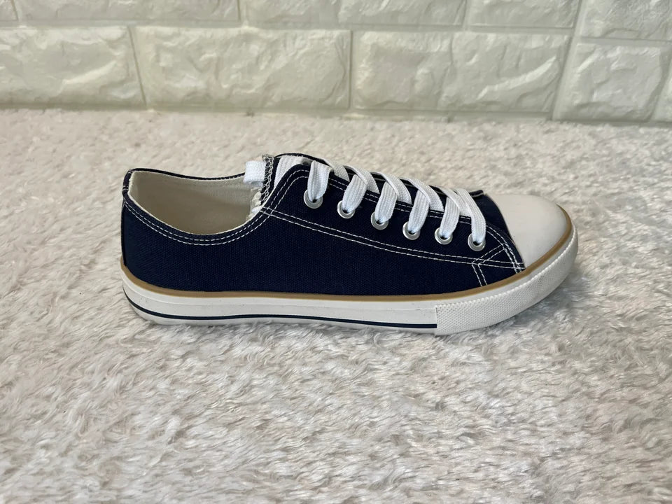Sneaker Pirates - Rechts 37