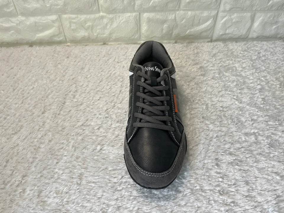 Sneaker Young Spirit London - Links 41