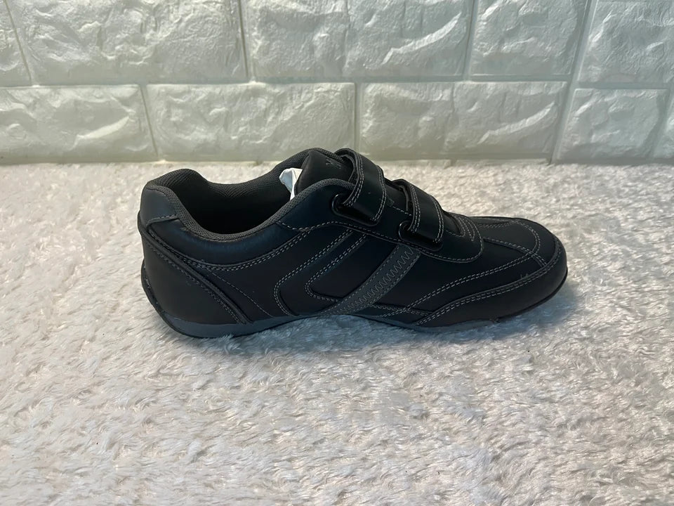 Schuh mit Klettverschluss - Links 41