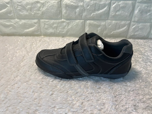 Schuh mit Klettverschluss - Links 41