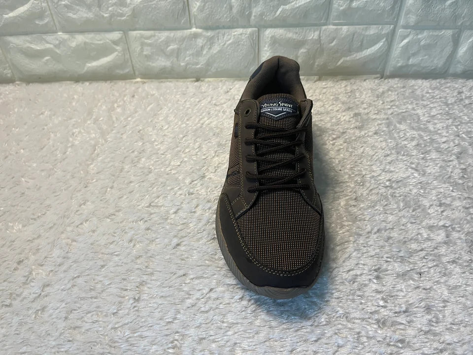 Sneaker Young Spirit - Rechts 41