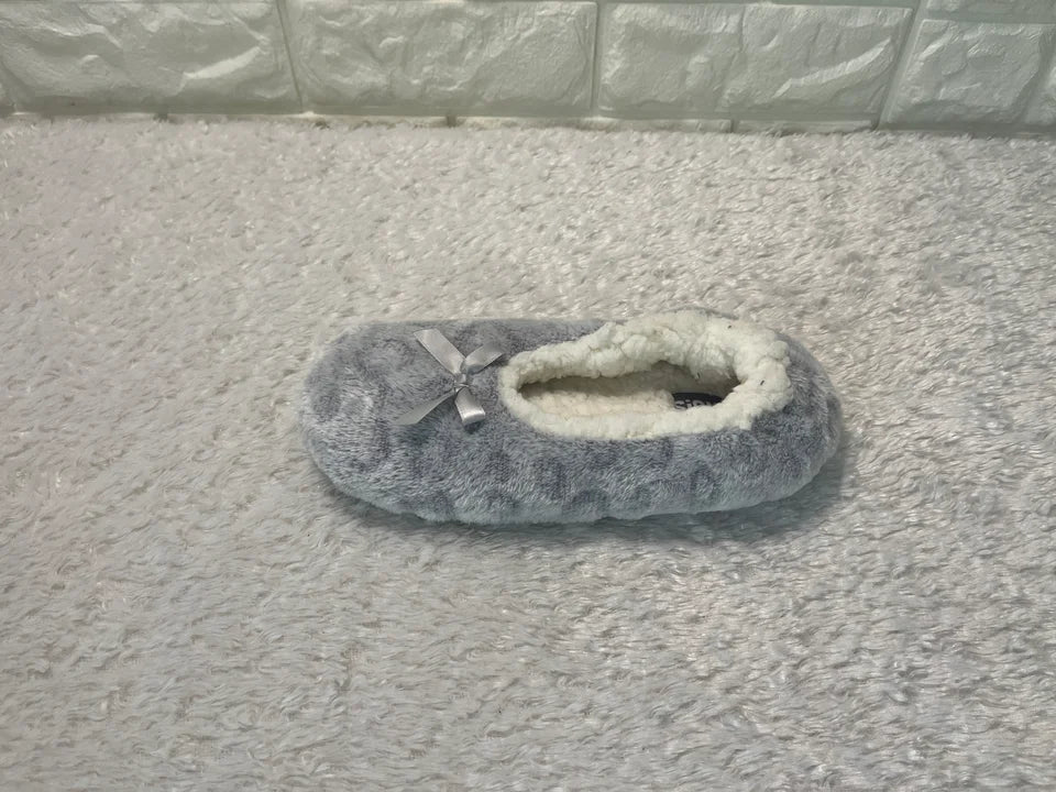 Weicher Slipper - Links oder Rechts 37