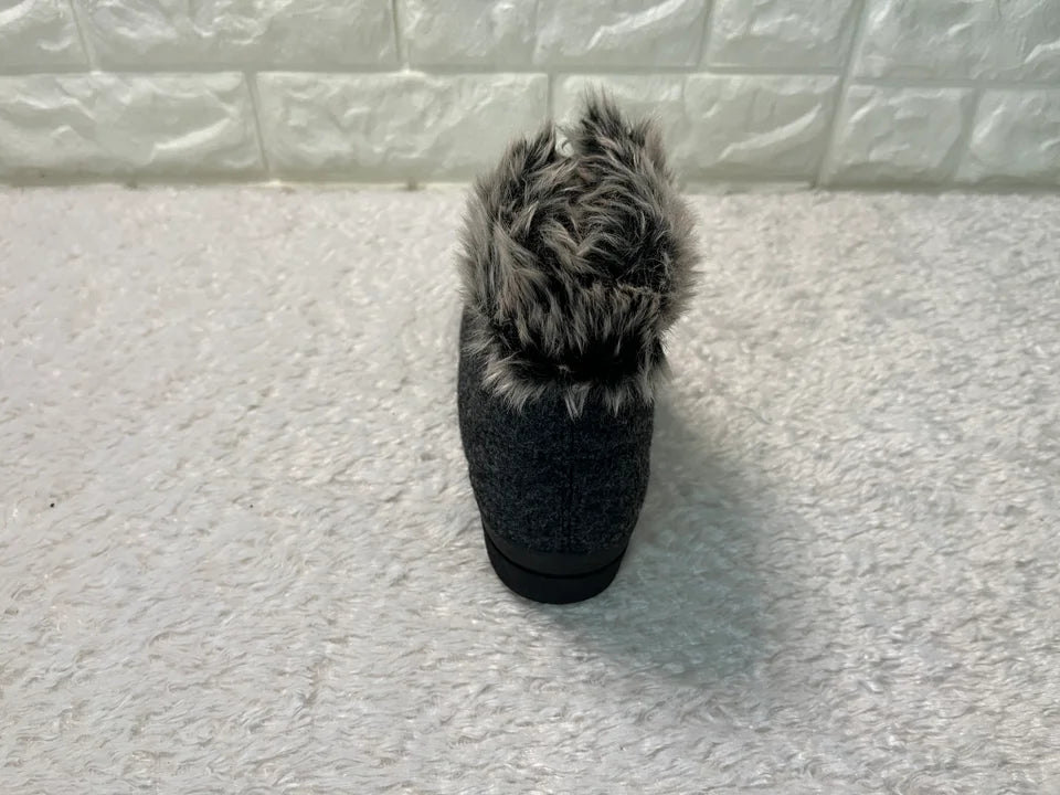 Robuster Slipper - Links 37