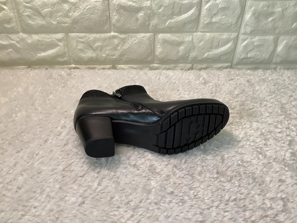 Stiefelette - Links 37